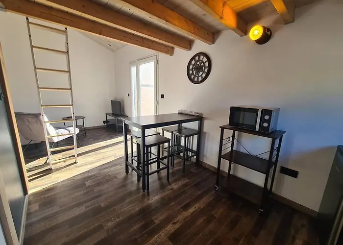 De 35 M2 Apartmán *